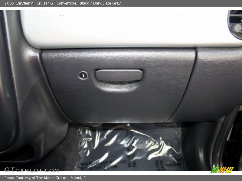 Black / Dark Slate Gray 2005 Chrysler PT Cruiser GT Convertible
