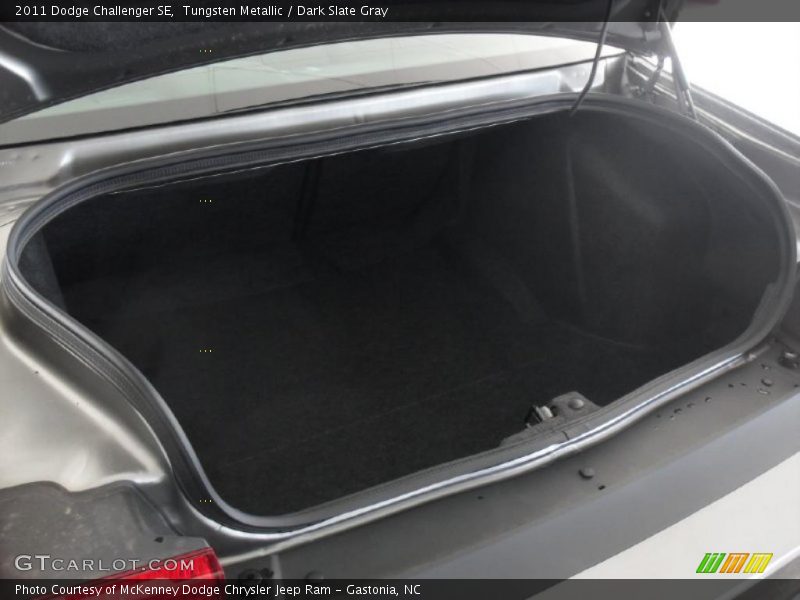 Tungsten Metallic / Dark Slate Gray 2011 Dodge Challenger SE