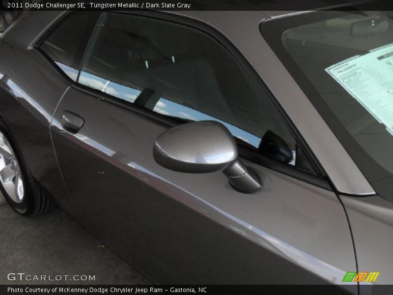 Tungsten Metallic / Dark Slate Gray 2011 Dodge Challenger SE