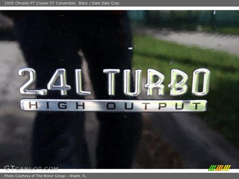  2005 PT Cruiser GT Convertible Logo