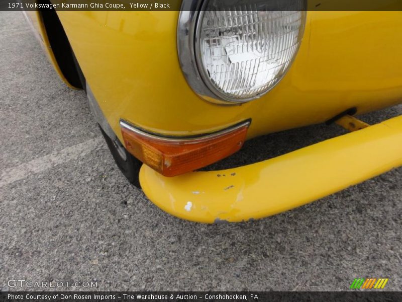 Yellow / Black 1971 Volkswagen Karmann Ghia Coupe