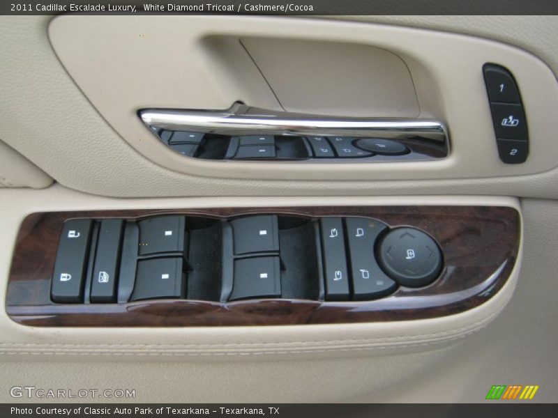 White Diamond Tricoat / Cashmere/Cocoa 2011 Cadillac Escalade Luxury