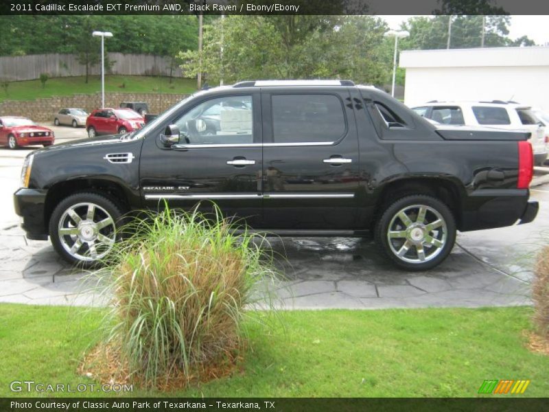  2011 Escalade EXT Premium AWD Black Raven