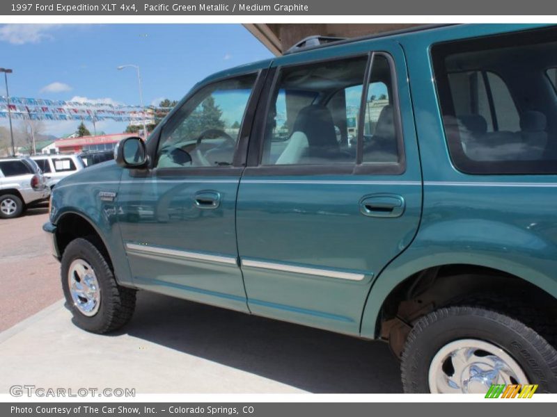 Pacific Green Metallic / Medium Graphite 1997 Ford Expedition XLT 4x4