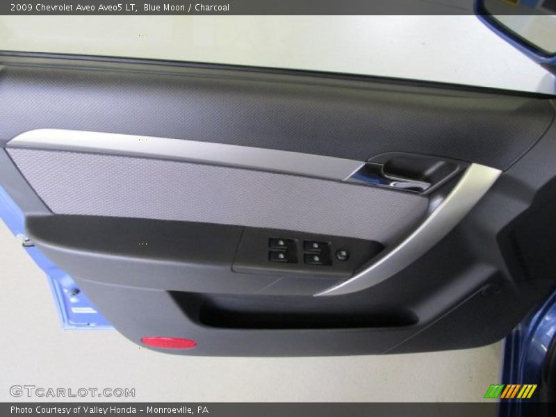 Blue Moon / Charcoal 2009 Chevrolet Aveo Aveo5 LT