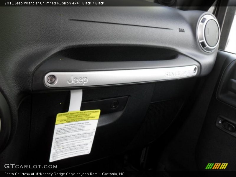 Black / Black 2011 Jeep Wrangler Unlimited Rubicon 4x4