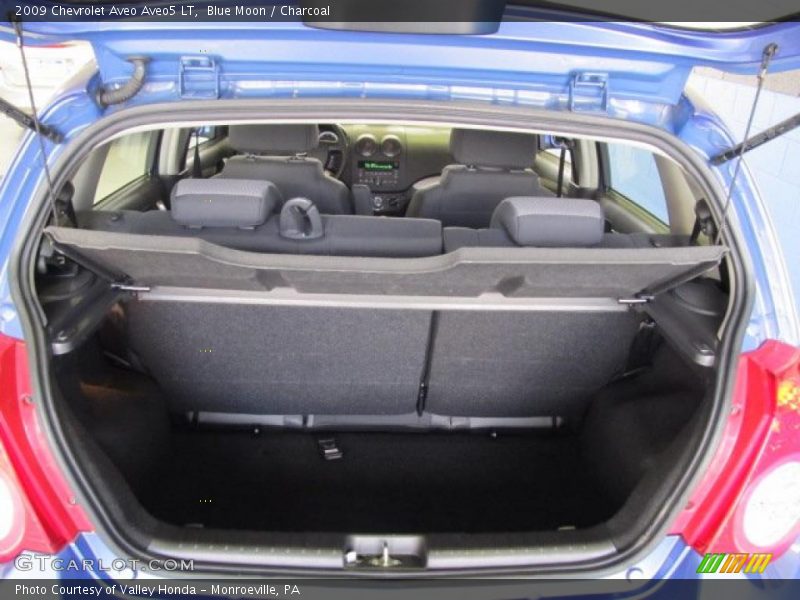 Blue Moon / Charcoal 2009 Chevrolet Aveo Aveo5 LT