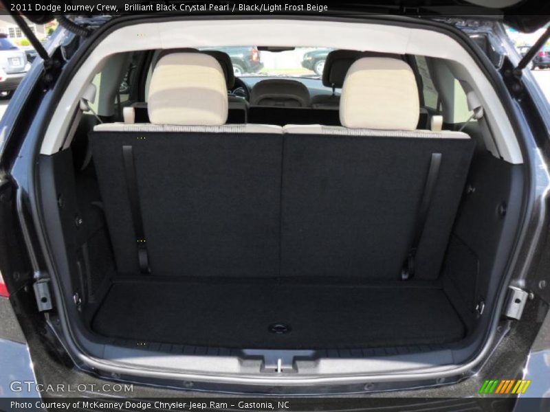 Brilliant Black Crystal Pearl / Black/Light Frost Beige 2011 Dodge Journey Crew
