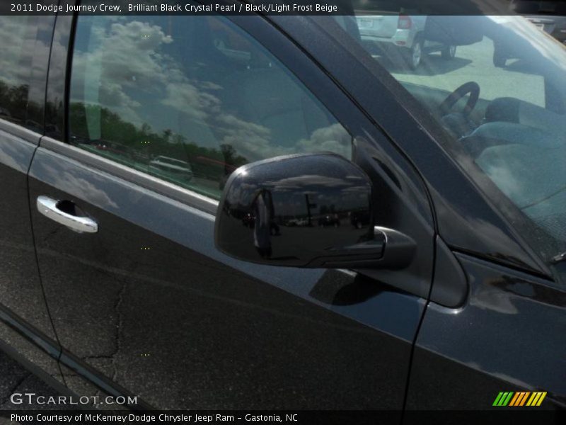 Brilliant Black Crystal Pearl / Black/Light Frost Beige 2011 Dodge Journey Crew