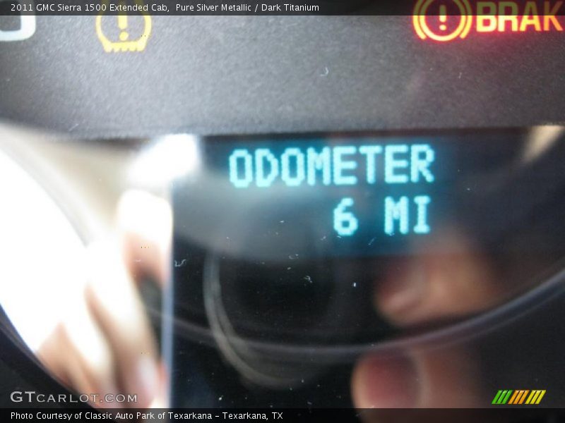Pure Silver Metallic / Dark Titanium 2011 GMC Sierra 1500 Extended Cab