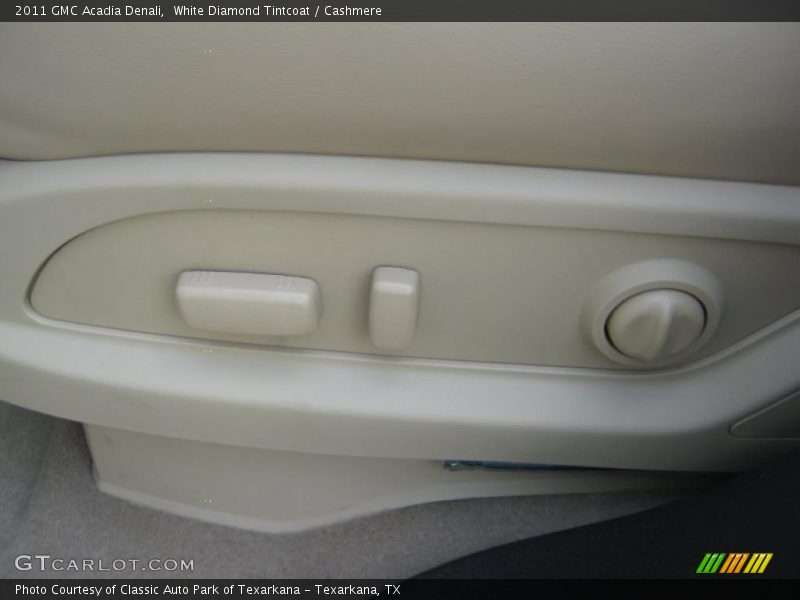 White Diamond Tintcoat / Cashmere 2011 GMC Acadia Denali