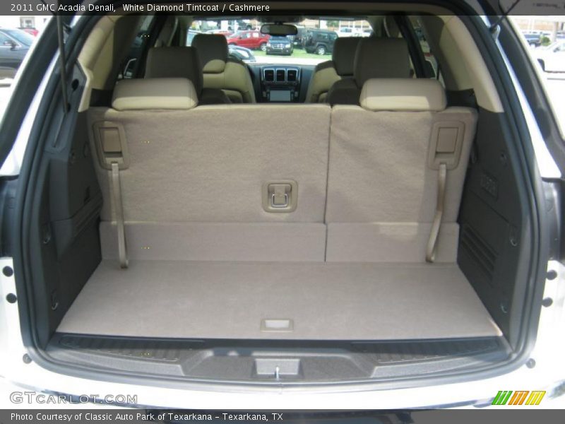 White Diamond Tintcoat / Cashmere 2011 GMC Acadia Denali