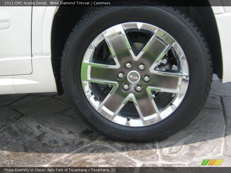 White Diamond Tintcoat / Cashmere 2011 GMC Acadia Denali