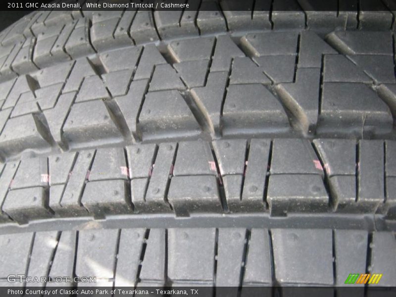 White Diamond Tintcoat / Cashmere 2011 GMC Acadia Denali