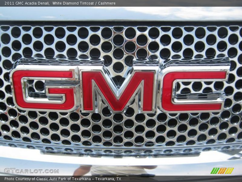 White Diamond Tintcoat / Cashmere 2011 GMC Acadia Denali