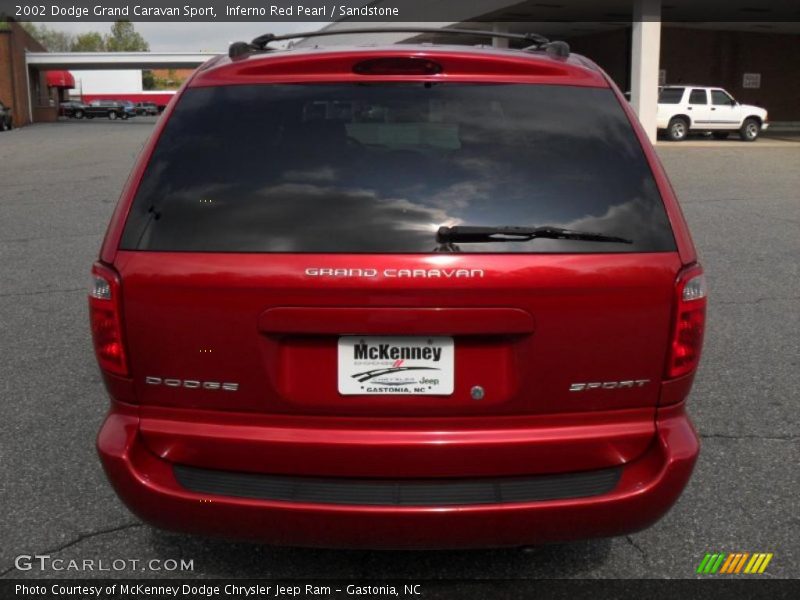 Inferno Red Pearl / Sandstone 2002 Dodge Grand Caravan Sport