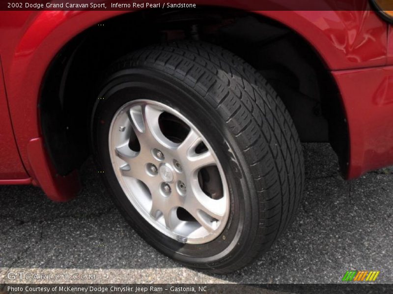  2002 Grand Caravan Sport Wheel