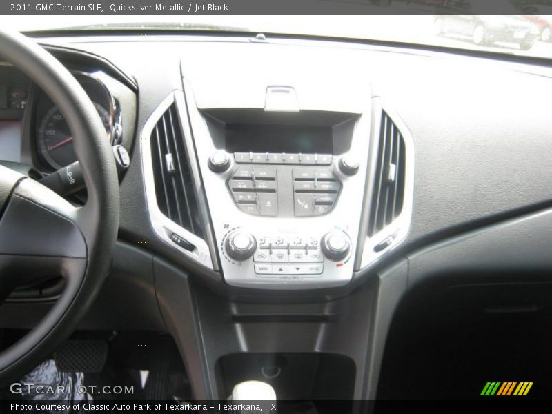 Quicksilver Metallic / Jet Black 2011 GMC Terrain SLE