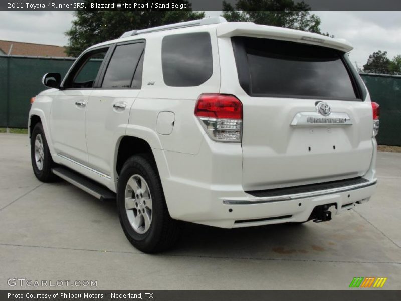 Blizzard White Pearl / Sand Beige 2011 Toyota 4Runner SR5
