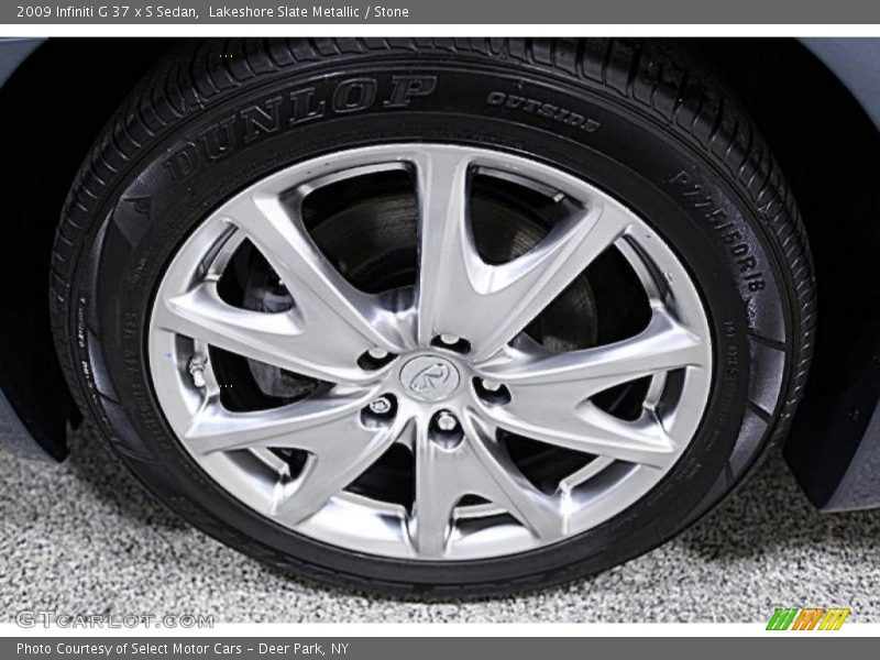  2009 G 37 x S Sedan Wheel