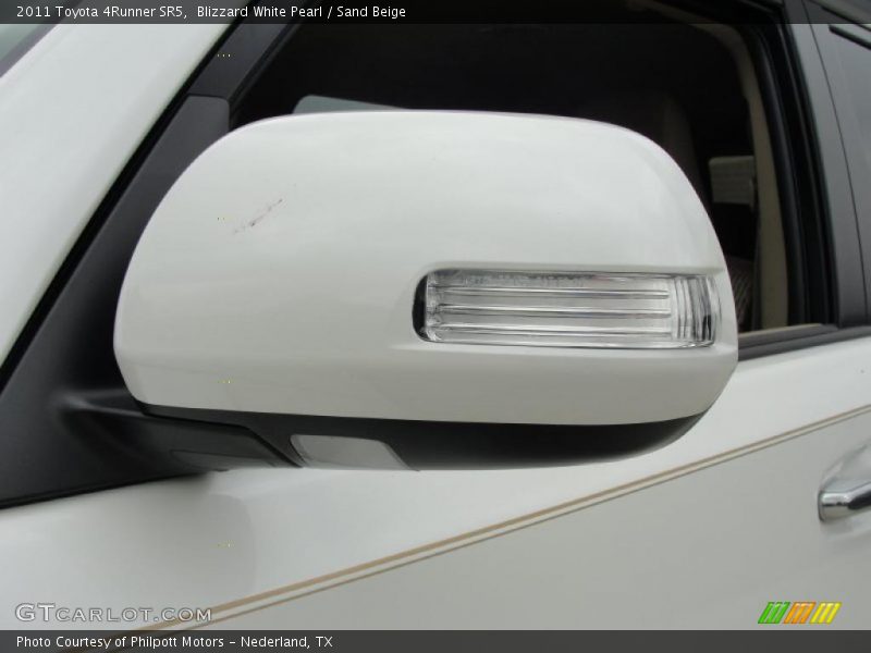 Blizzard White Pearl / Sand Beige 2011 Toyota 4Runner SR5