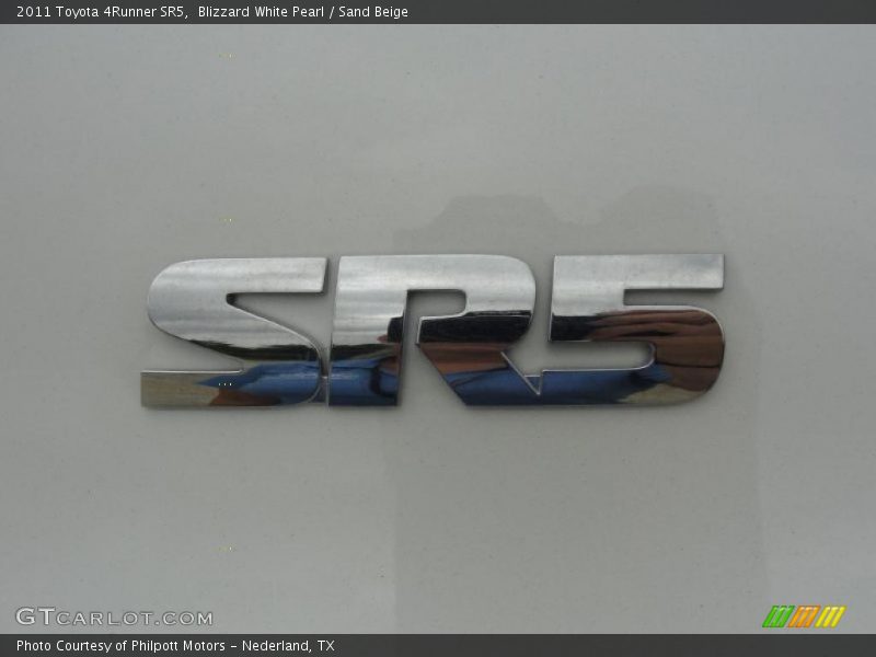 Blizzard White Pearl / Sand Beige 2011 Toyota 4Runner SR5