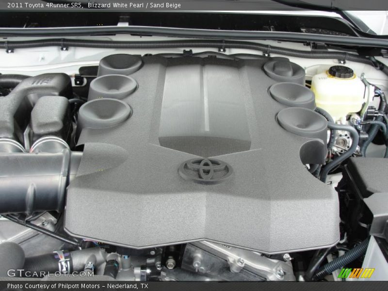 Blizzard White Pearl / Sand Beige 2011 Toyota 4Runner SR5