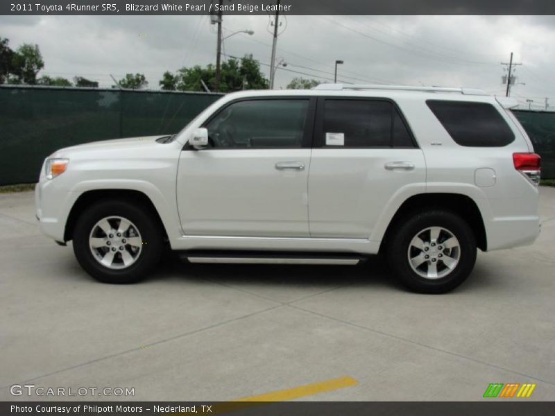 Blizzard White Pearl / Sand Beige Leather 2011 Toyota 4Runner SR5