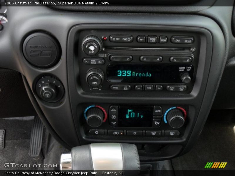 Controls of 2006 TrailBlazer SS