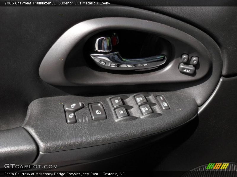 Controls of 2006 TrailBlazer SS