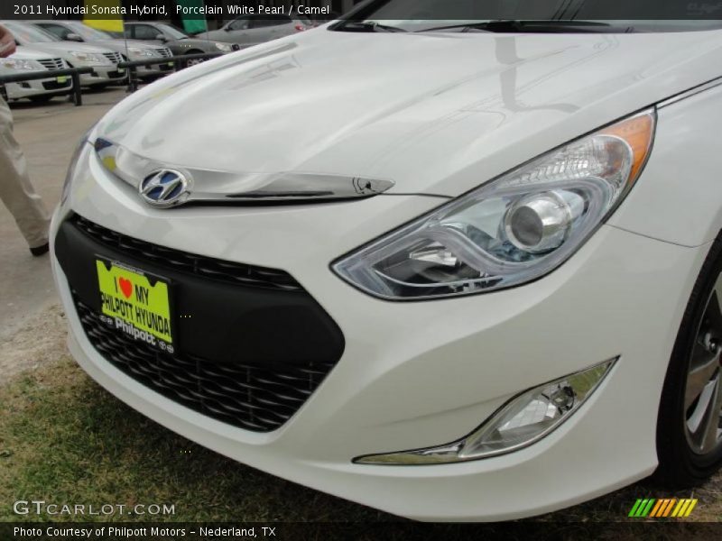 Porcelain White Pearl / Camel 2011 Hyundai Sonata Hybrid