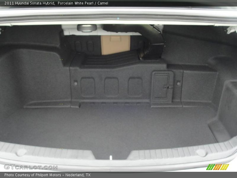  2011 Sonata Hybrid Trunk