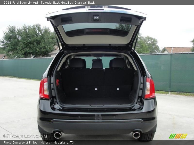 Tuxedo Black Metallic / Charcoal Black 2011 Ford Edge Limited