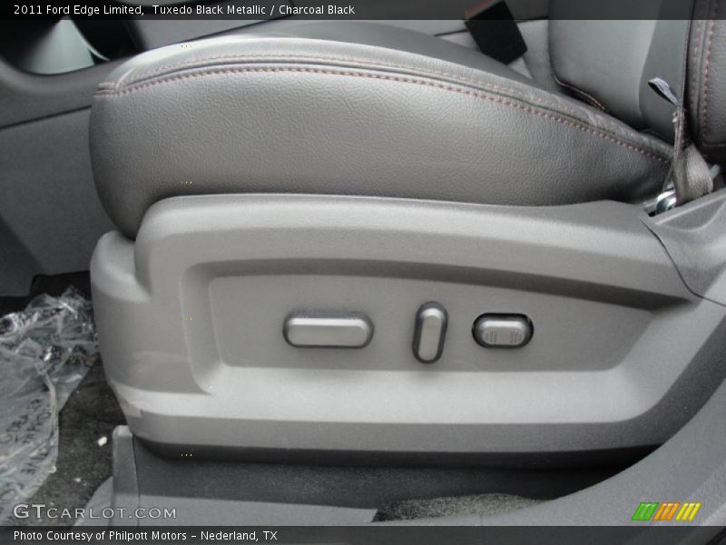 Tuxedo Black Metallic / Charcoal Black 2011 Ford Edge Limited