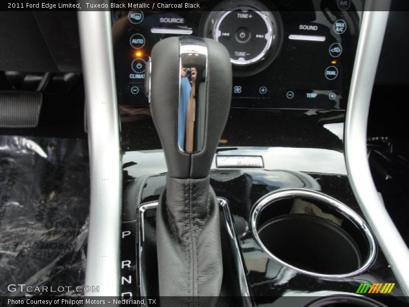 Tuxedo Black Metallic / Charcoal Black 2011 Ford Edge Limited