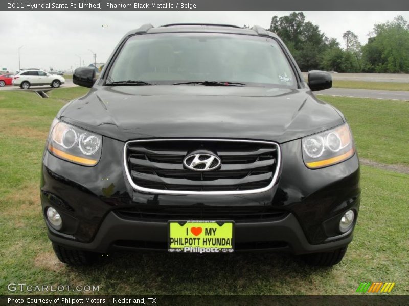 Phantom Black Metallic / Beige 2011 Hyundai Santa Fe Limited