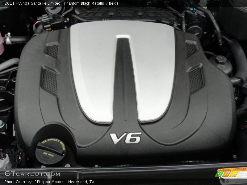 Phantom Black Metallic / Beige 2011 Hyundai Santa Fe Limited