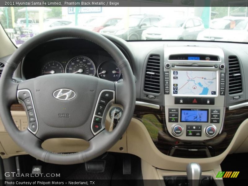 Dashboard of 2011 Santa Fe Limited