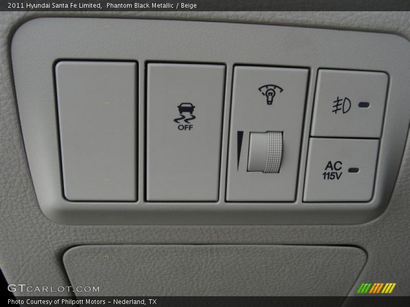 Controls of 2011 Santa Fe Limited