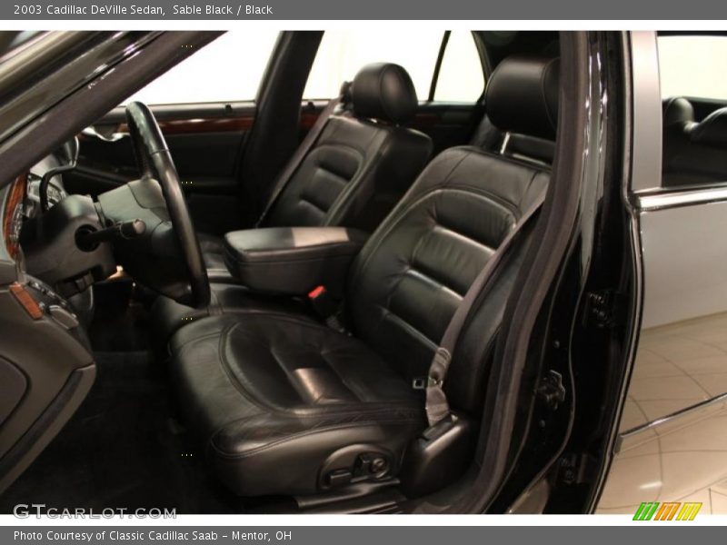 Sable Black / Black 2003 Cadillac DeVille Sedan