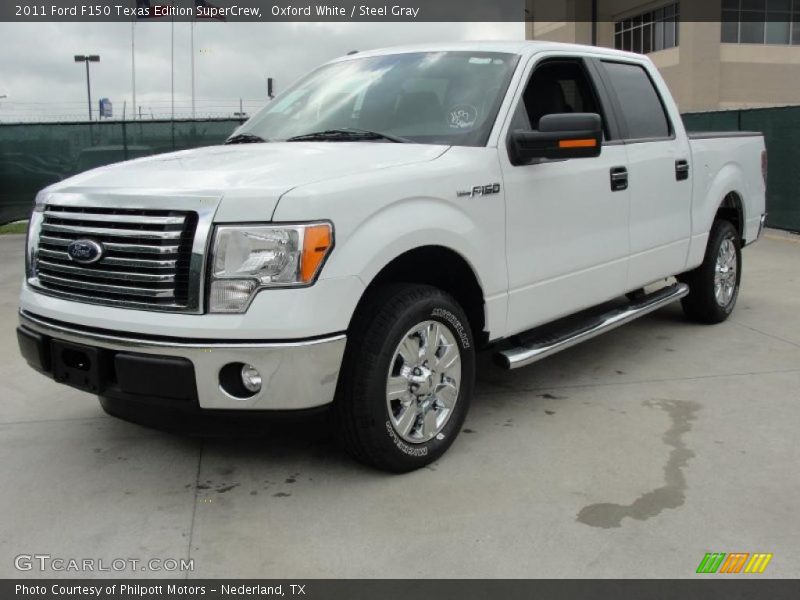 Front 3/4 View of 2011 F150 Texas Edition SuperCrew