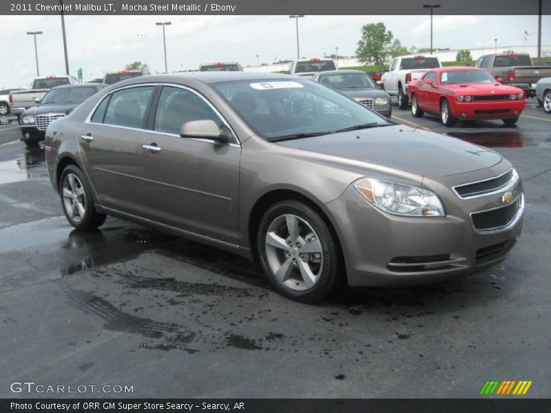 Front 3/4 View of 2011 Malibu LT