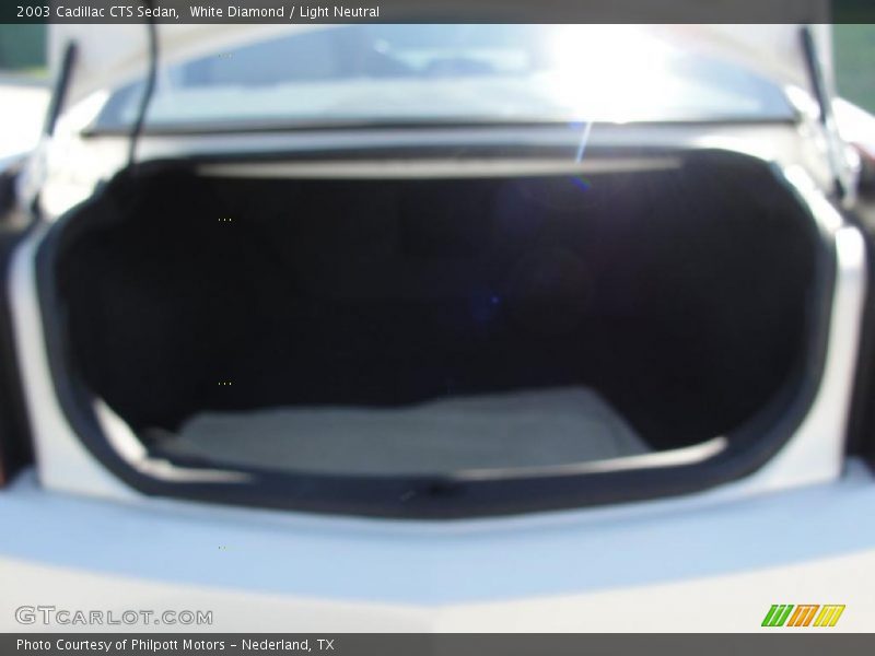 White Diamond / Light Neutral 2003 Cadillac CTS Sedan
