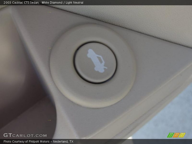 White Diamond / Light Neutral 2003 Cadillac CTS Sedan