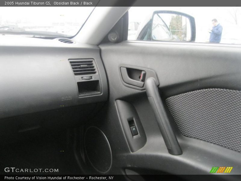 Obsidian Black / Black 2005 Hyundai Tiburon GS