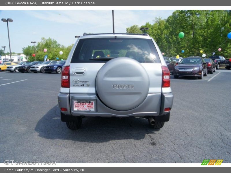 Titanium Metallic / Dark Charcoal 2004 Toyota RAV4