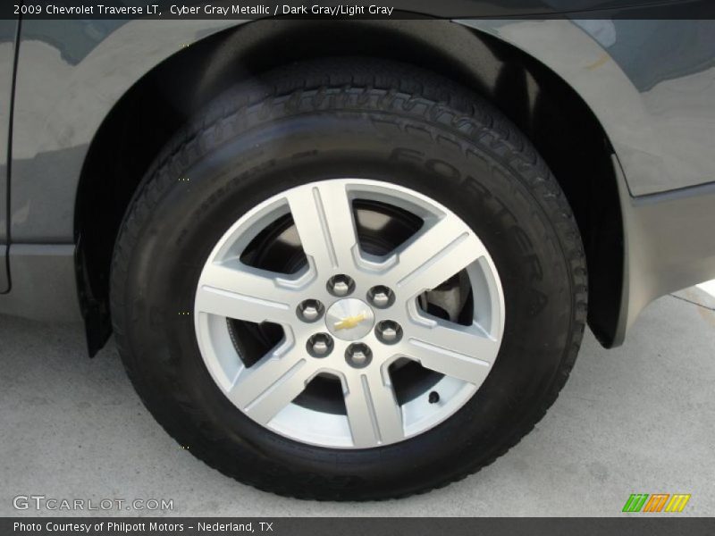 Cyber Gray Metallic / Dark Gray/Light Gray 2009 Chevrolet Traverse LT