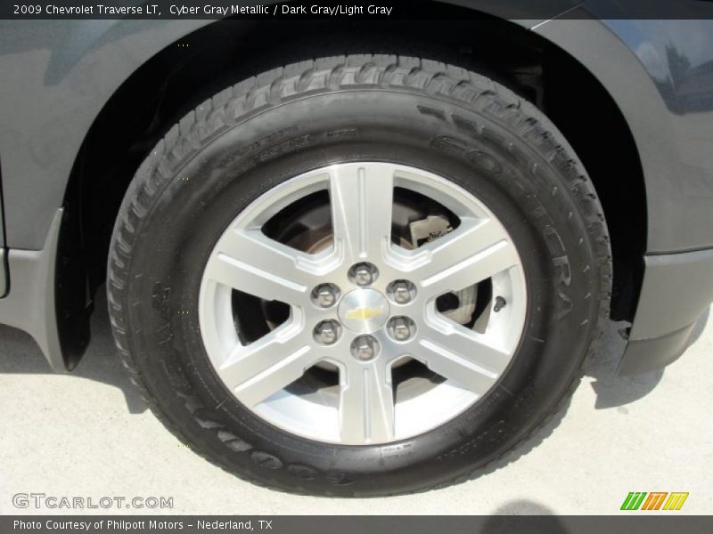 Cyber Gray Metallic / Dark Gray/Light Gray 2009 Chevrolet Traverse LT