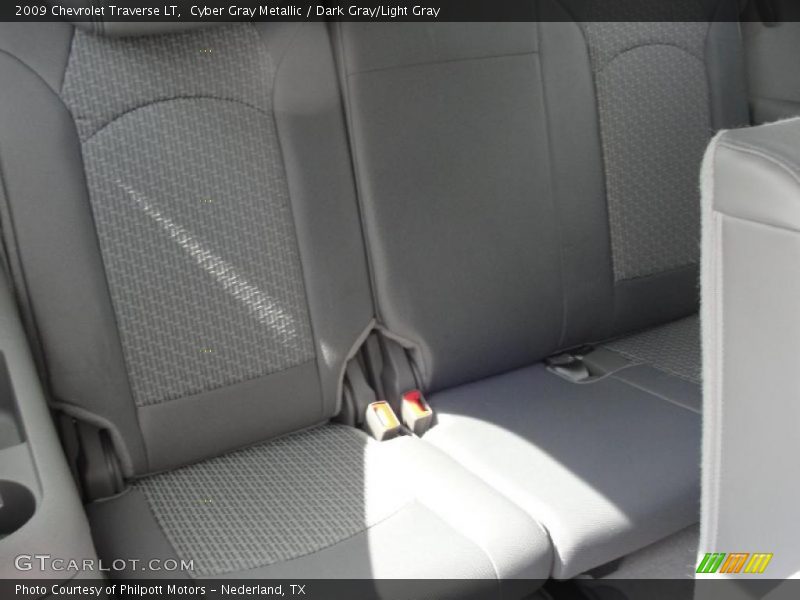 Cyber Gray Metallic / Dark Gray/Light Gray 2009 Chevrolet Traverse LT
