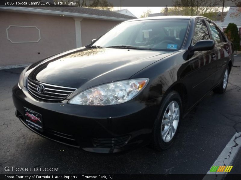 Black / Gray 2005 Toyota Camry LE V6